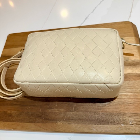 Clare V Marisol with Front Pocket 
Color: Cream Diamond
Original Price: $399 EUC - Picture 5 of 9